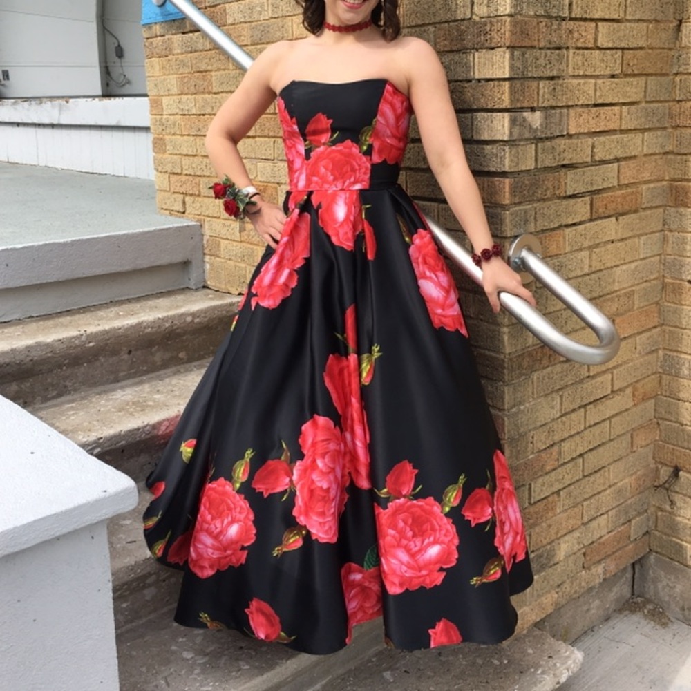 Betsy & Adam Black and Red Floral Prom Dress